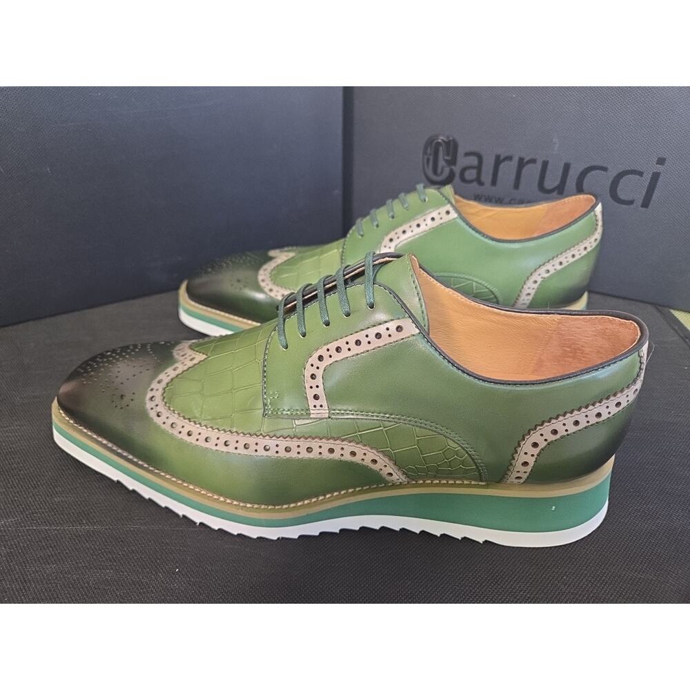 CARRUCCI Wing tip brogue two tone Green Men's dress shoes, Size 10.5